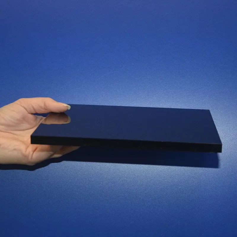 Finitions plexiglas : les détails qui font la différence