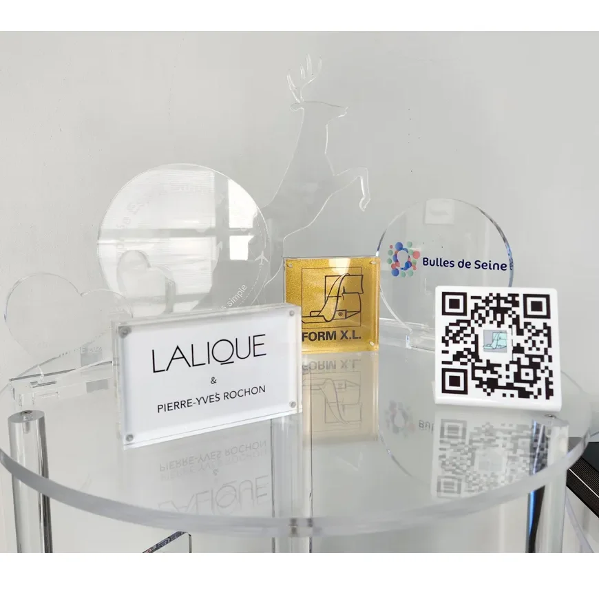 fabricant d'articles en plexiglas
