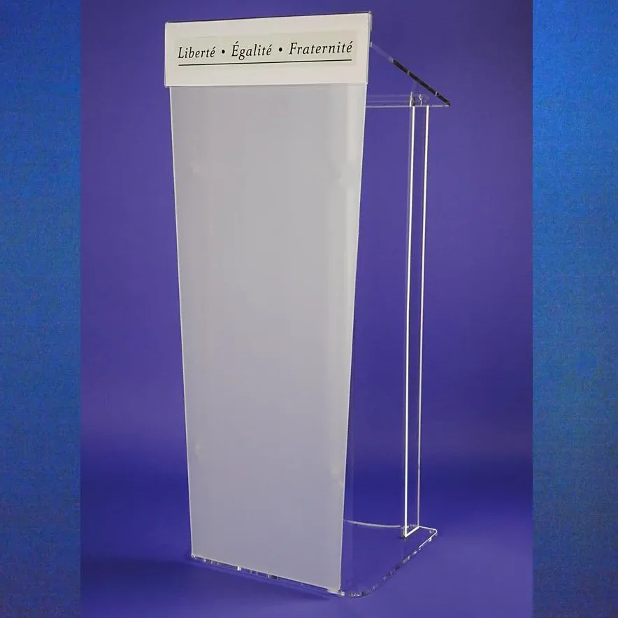 Pupitres de conférence plexiglas : un choix éco-responsable ?