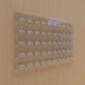 Distributeur de Badges Mural