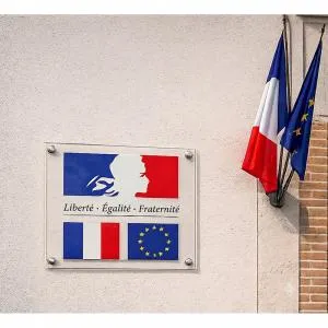 Pavoisement des établissements scolaires